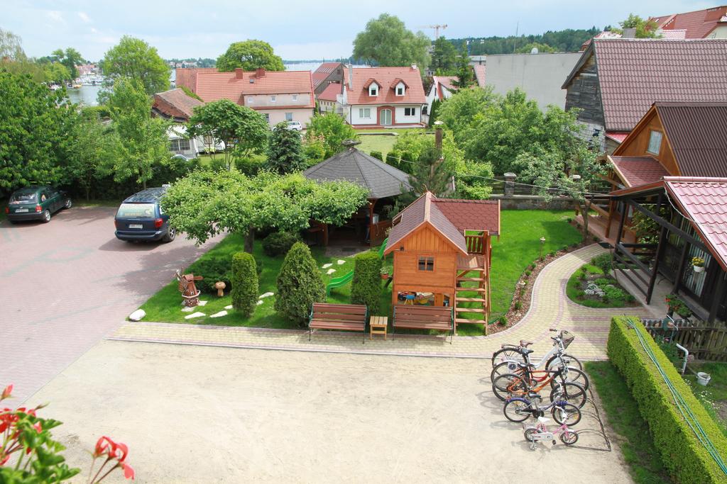 TABU lepää Masurian järvillä Mazury Mikołajki 01